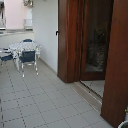 Cozy Flat With Terrace 200m From The 公寓 利尼亚诺萨比亚多罗